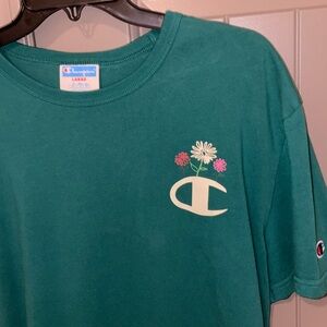 Men’s champion Tshirt.